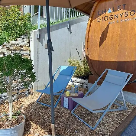Campsite Nuit Insolite - Au Tonneau Le Coup De Foudre Crans-Montana