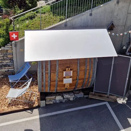 Nuit Insolite - Au Tonneau Le Coup De Foudre
